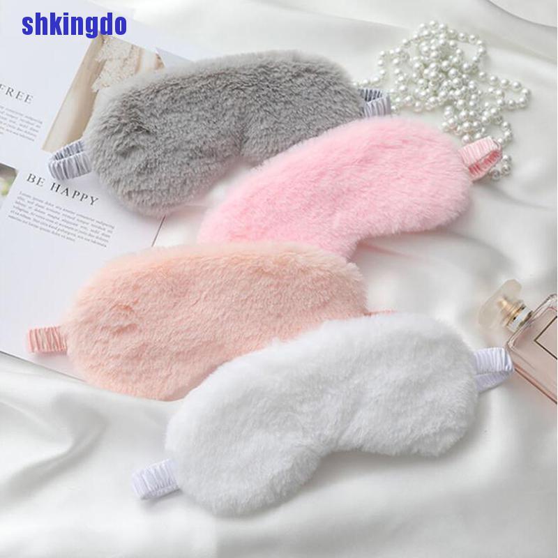 Bịt mắt ngủ bằng lông nhung mềm mại xếp gọn tiện dụng