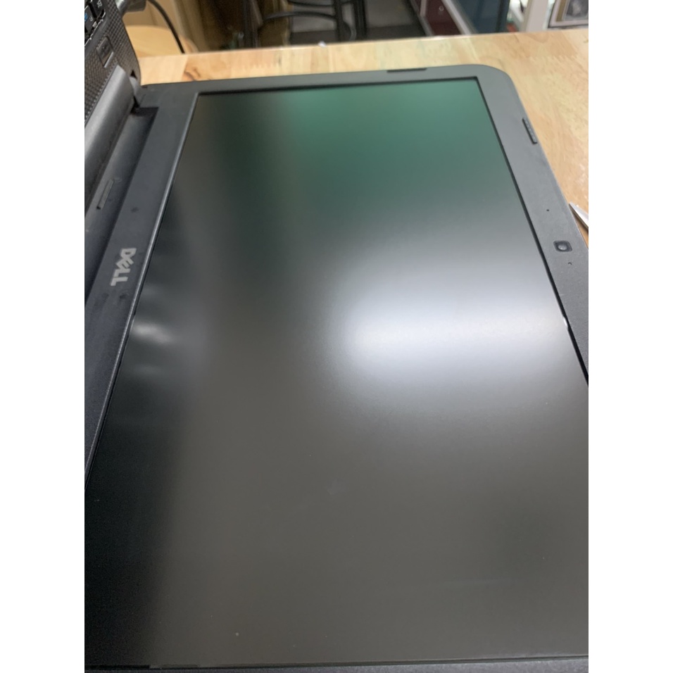Miếng dán màn hình chống chói laptop, hỗ trợ miễn phí hướng dẫn dán miếng dán màn hình laptop tại sài gòn