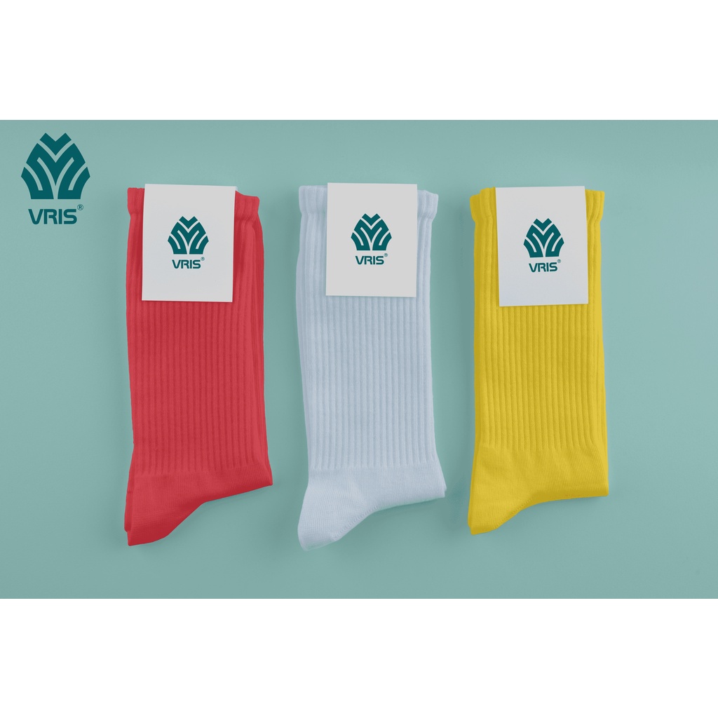 COMBO Áo thun đen tất VRIS