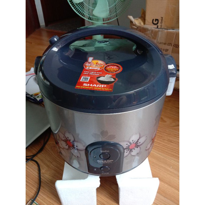 Nồi cơm điện Sharp 1.8 lít KS-N191ETV hàng sx tại Thái Lan