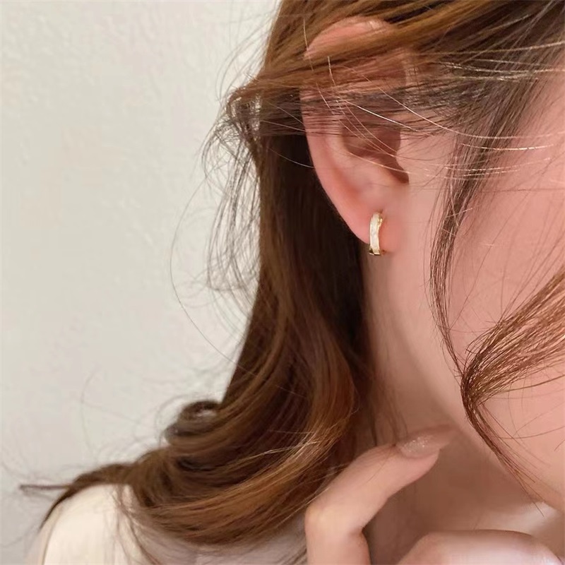 Khuyên Tai Hình Chữ Thập Phong Cách Hàn Quốc Sang Trọng Đơn Giản