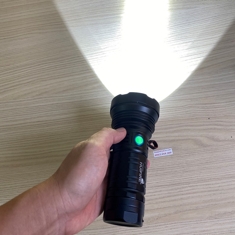 Đèn pin siêu sáng SST40 độ sáng khủng 1800lm, pin khỏe, pha to chiếu cực xa – (mã DP171)