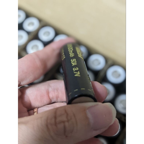 Cell pin 18650 BST mầu đen  dung lượng cao 3500mAh dòng xả lớn 50A chính hãng