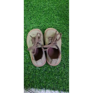 Giày da lộn bé trai size 21 mới 100%