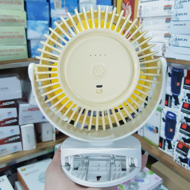 Quạt Sạc Kẹp Có Đèn LED NĐ-2006