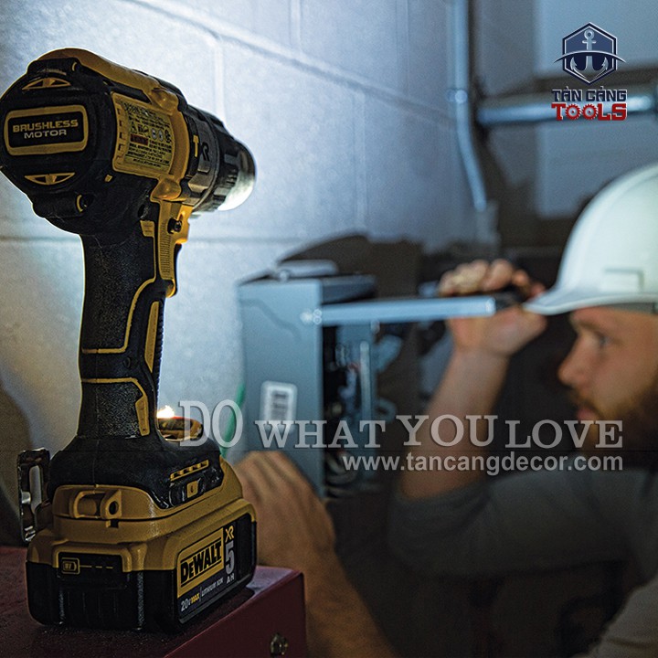 Máy Khoan Động Lực Dùng Pin DeWalt 18V DCD996N-KR ( Thân Máy )