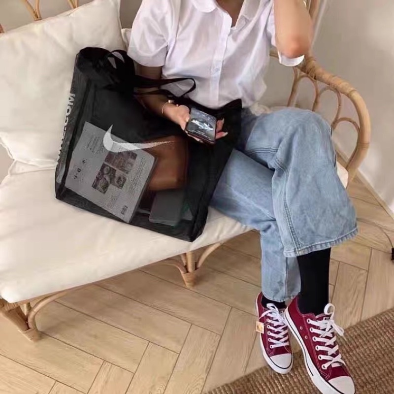 Túi lưới Nike tiện lợi