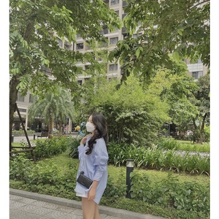 Áo sơ mi kẻ basic