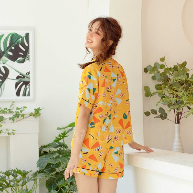 Đồ bộ mặc nhà pijama họa tiết VIBES Pattern Yellow Py Set