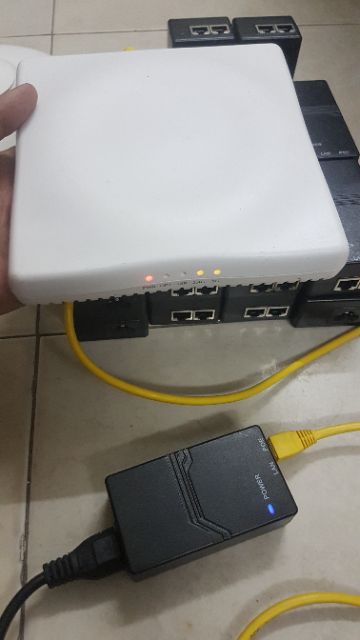 Cấp nguồn poe Ruckus 48v 0.5a dành cho Ruckus. Unifi ac pro, Aruba ...