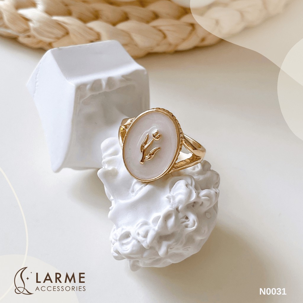 Nhẫn hợp kim mạ vàng hoạ tiết bông hồng Larme Accessories - N0031