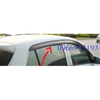 Vè che mưa Grand I10 ,Vè che mưa nhựa đen