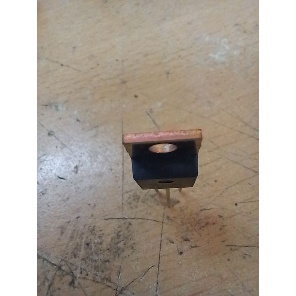 IC ổn áp 7812 chính hãng Motorola