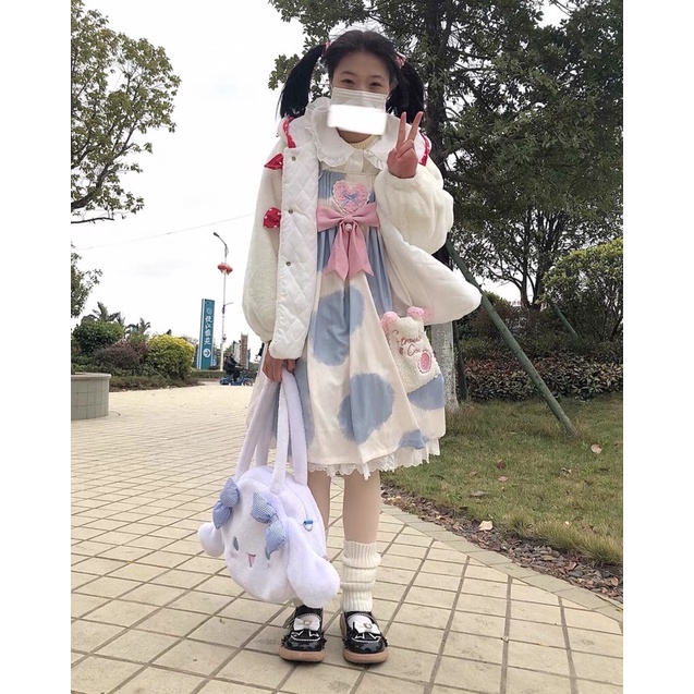 Áo khoác lông sưởi ấm mùa đông hello kitty