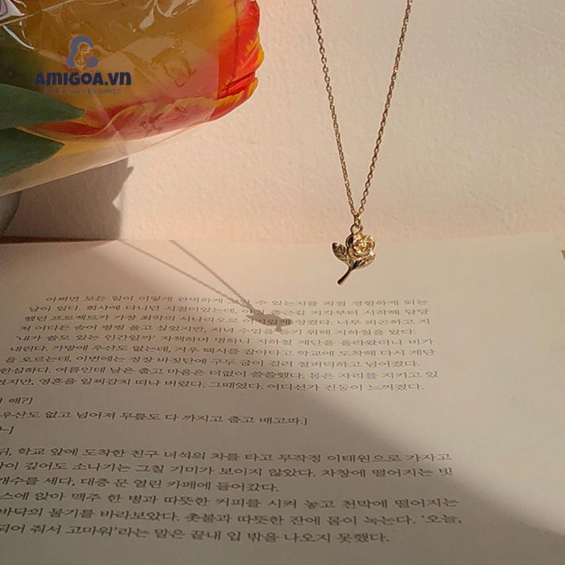 ✨✨Vòng cổ màu vàng thiết kế mặt hoa hồng tinh tế thời trang cho nữ