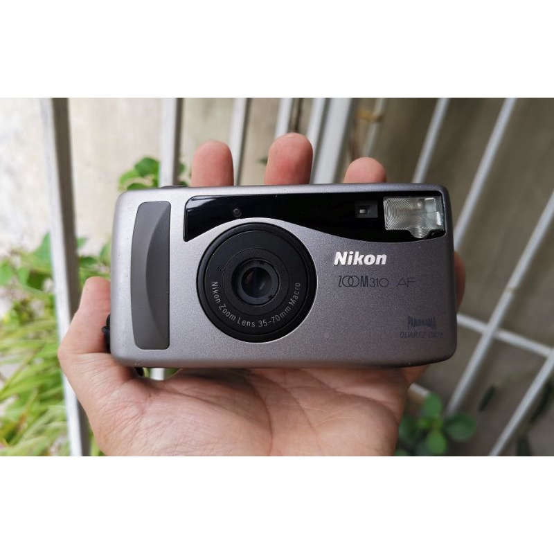 Máy ảnh film vintage 35mm PnS Nikon zoom 310AF body aluminium