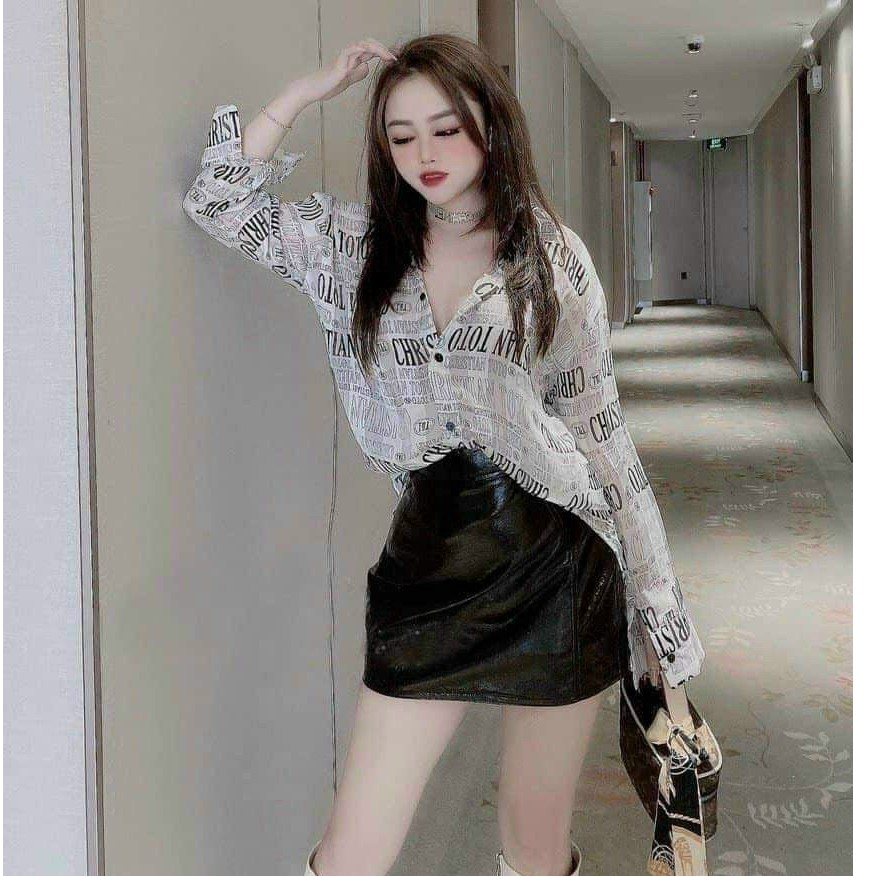 Áo sơ mi tay dài form rộng in chữ hiệu kín áo cực xinh , chất voan mềm mịn mát