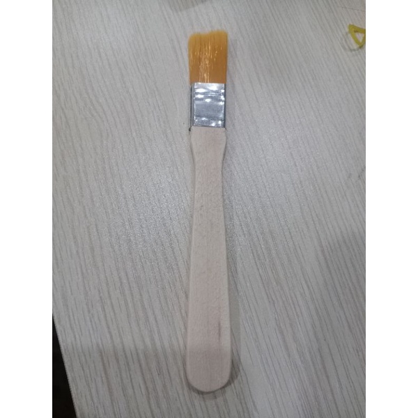chổi quét cán gỗ