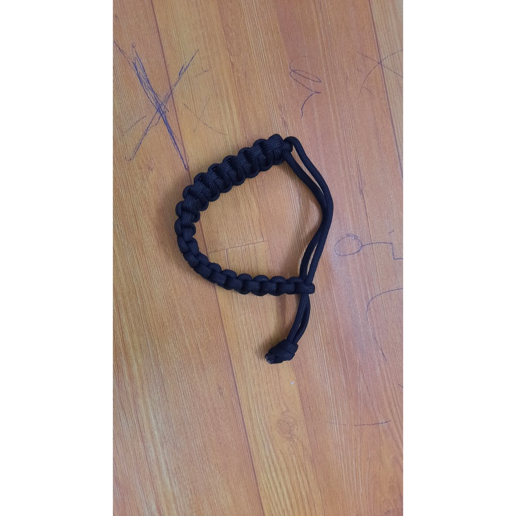 Vòng đeo tay paracord 7 lõi