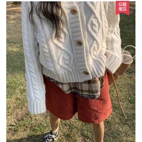 S13_Quần short vải nhung tăm màu xanh lá ulzzang