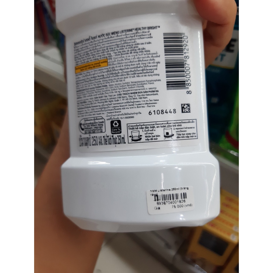 Nước súc miệng Listerine 250ml (trắng răng) (MP6932)