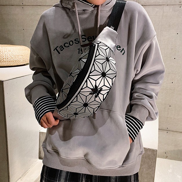 Túi đeo chéo nữ đi chơi thời trang unisex cá tính phong cách ulzzang da pu phản quang đi dạo phố chống nước siêu đẹp | BigBuy360 - bigbuy360.vn