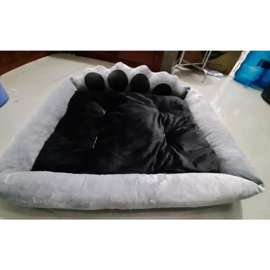 giường nệm sang trọng cho thú cưng (dấu chấm)