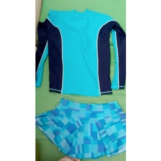 set đồ bơi và mũ chuông
