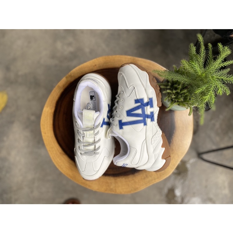 Sale xả lỗ kho giày MLB chữ LA xanh, đế ráp nguyên liệu chính hãng