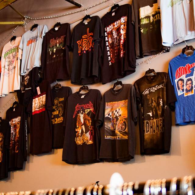 Hộp ngạc nhiên blindbox nhân phẩm Bộ sưu tập áo thun HipHop  Vintage Tee