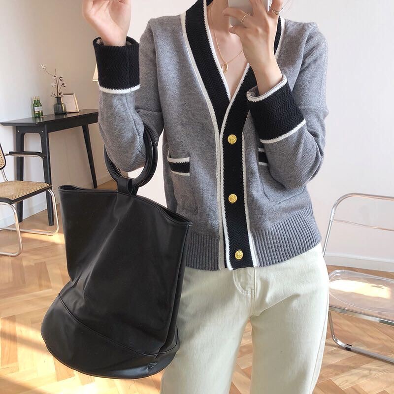 Áo len cardigan viền màu - 3 màu - Freesize