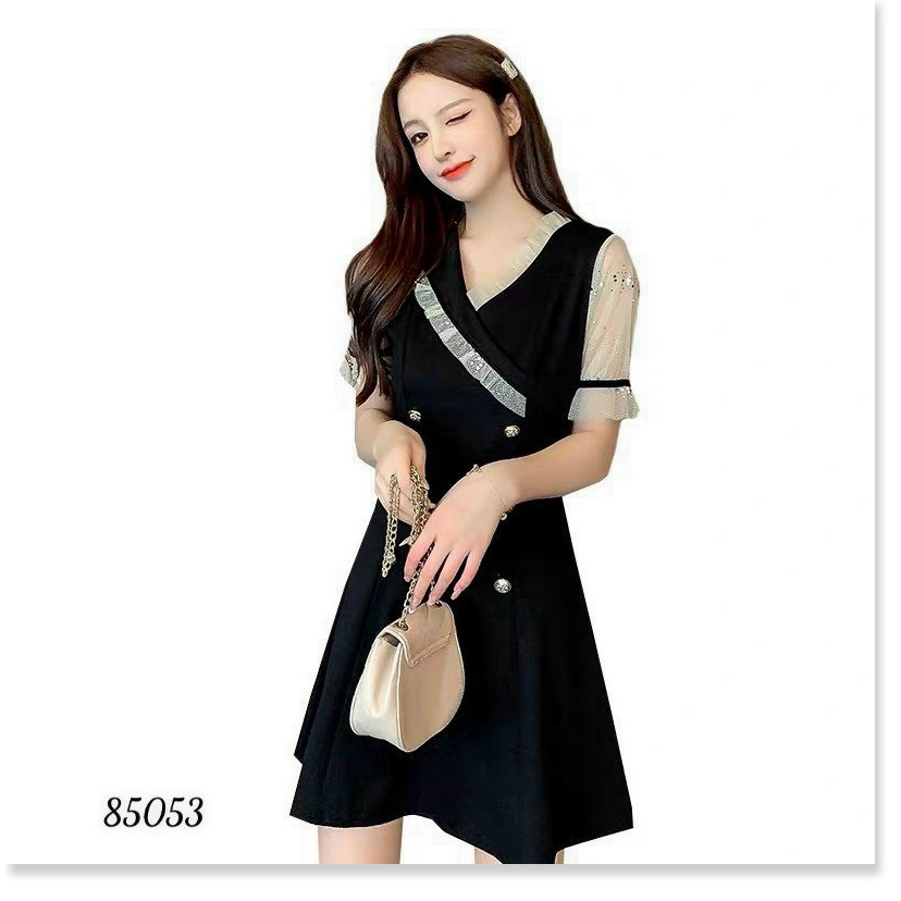 ĐẦM NỮ PHỐI NÚT CÁCH ĐIỆU TAY PHỐI LƯỚI TIỂU THƯ SANG CHẢNH
