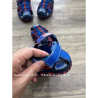 Sandal rọ spiderman bé trai
