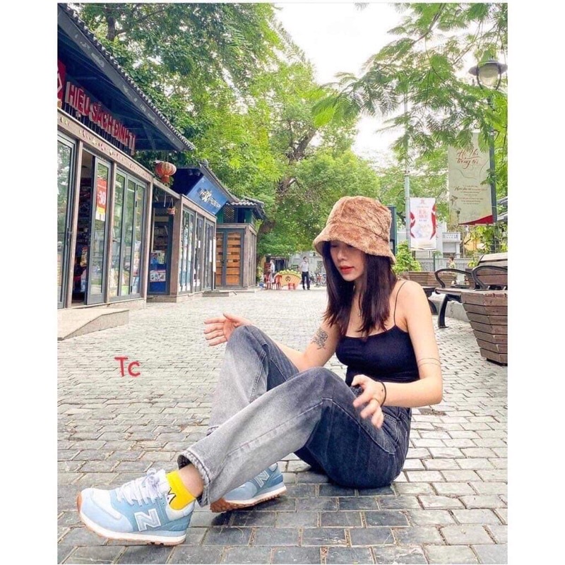 Quần bò ống rộng loang gấu TC6