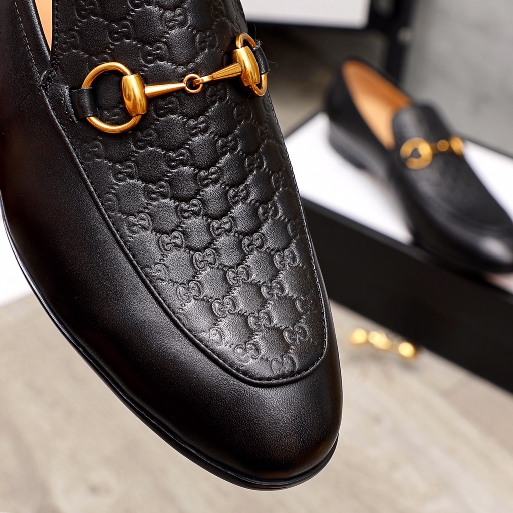 Giàu lười nam da thật cao cấp GUCCI GG GC thiết kế thời thượng và lịch lãm với mặt da nổi bật