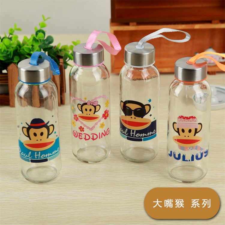 Chai bình thuỷ tinh nắp dây 300ml in hình ngộ nghĩnh Giao màu ngẫu nhiên