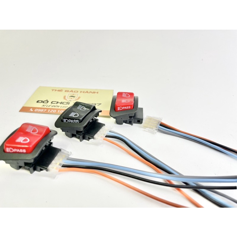 Công tắc Passing Honda lắp đa số các dòng xe Honda. Độ bền lên đến 3 năm