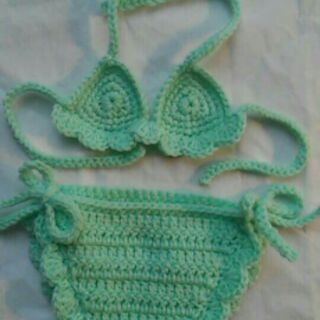 Bikini len xinh cho bé dưới 6 tháng