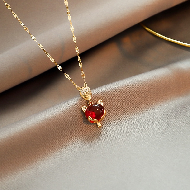 Dây chuyền nữ mặt tỳ hưu chất liệu titan không gỉ mạ vàng 18k thiết kế sang trọng quý phái mẫu mới 2023