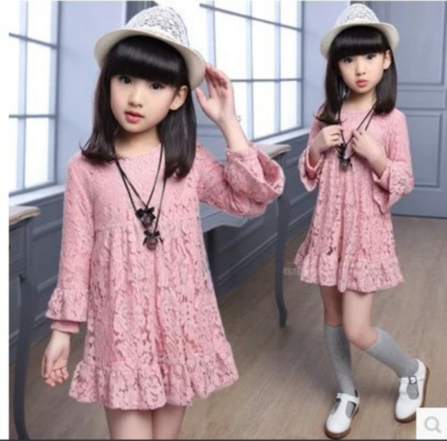 Đầm ren bé gái