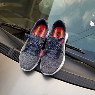 giầy sketcher go walk