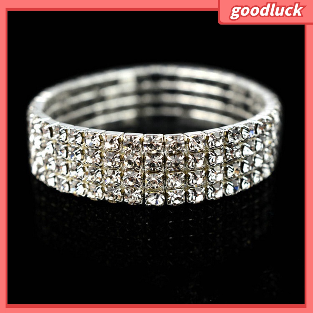 Vòng tay đính đá lấp lánh hợp thời trang