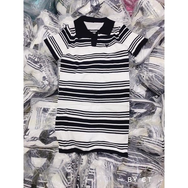 Váy len montogi kẻ ngang cổ đức thêu tim