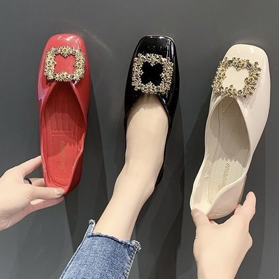 Giày⚡️ bệt⚡️nữ ⚡️giày búp bê mũi tròn da bóng mặt đá đế cao su dẻo hàng quảng châu | BigBuy360 - bigbuy360.vn