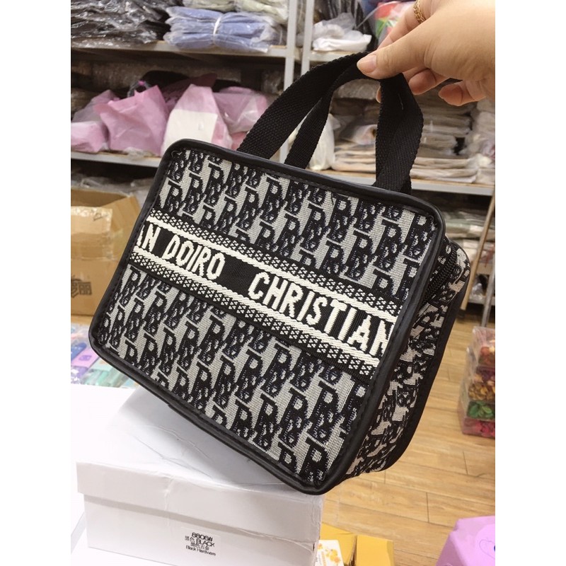 Túi xách tay thời trang