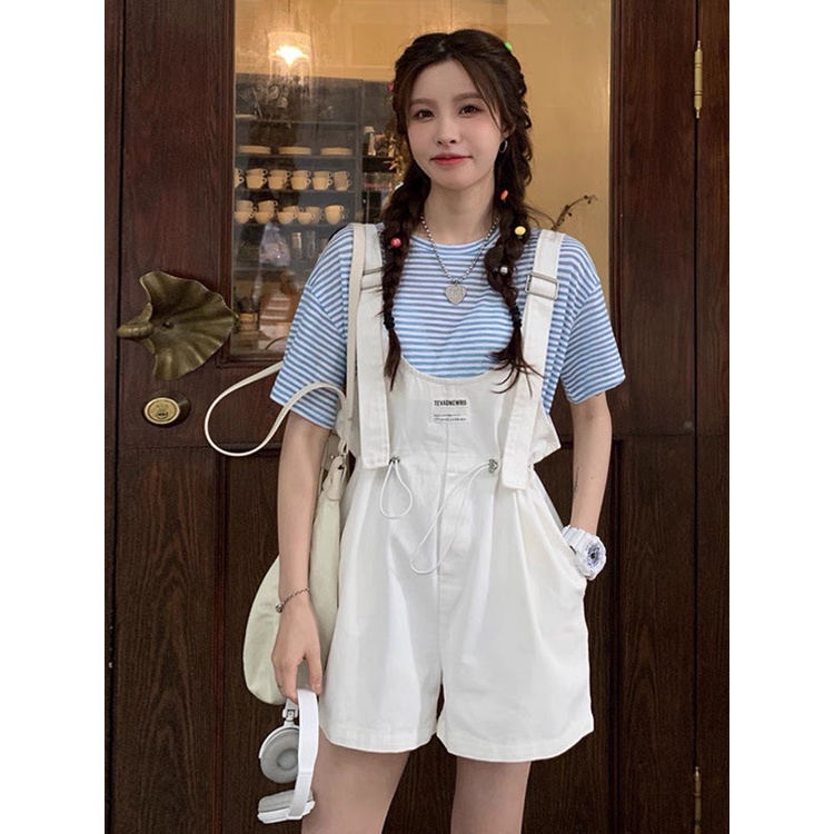 Yếm sooc nữ dễ thương cho ngày hè năng động.