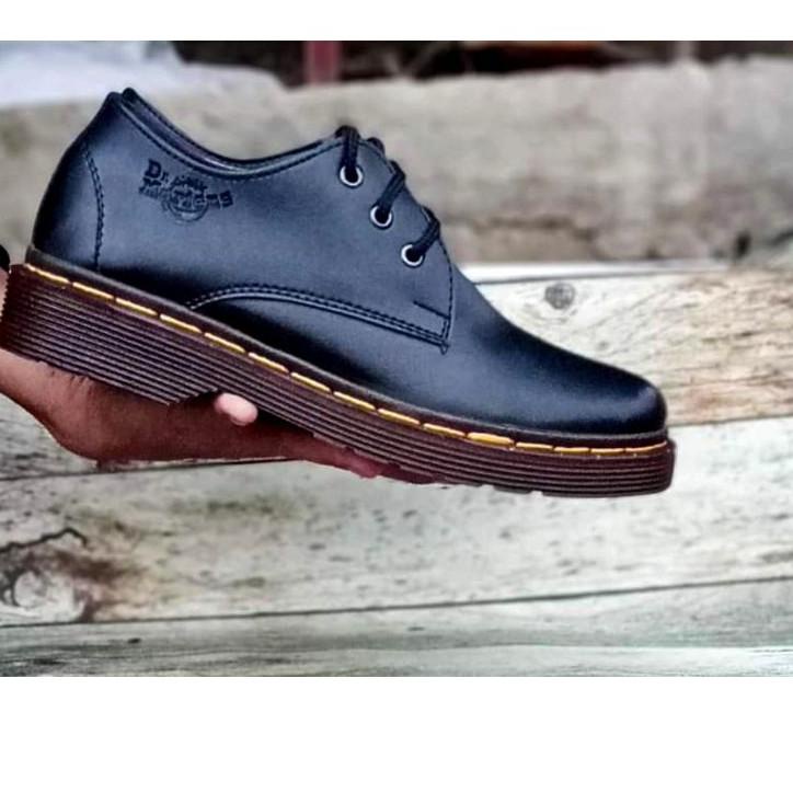 DR MARTENS Giày Boot Cổ Thấp 3 Lỗ Size 36-43 Thời Trang Cho Nam Nữ