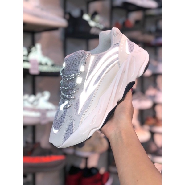 Giày thể thao/ Sneaker Y700 Stt (Full box)