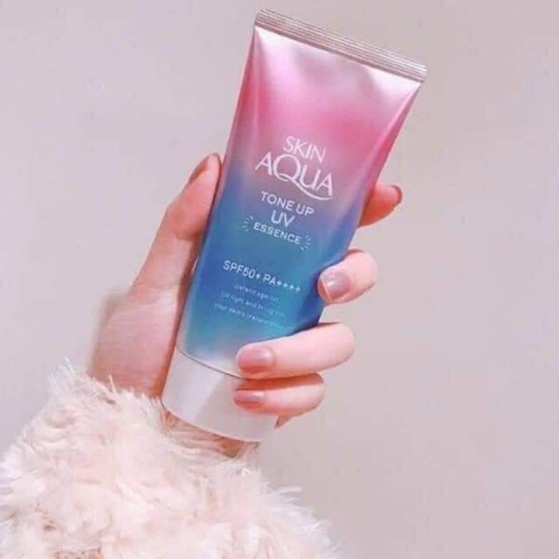 Xịt chống nắng Aqua Skin Tone Up UV Spray Nhật Bản SPF50+, Moon Store 9999