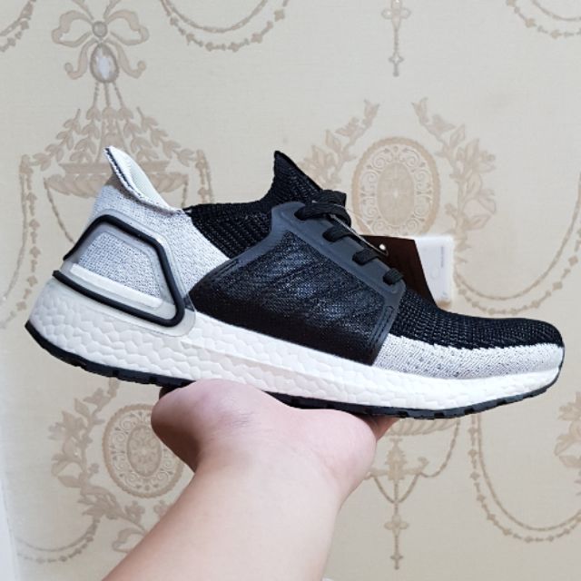 GIÀY A.DIDAS ULTRA BOOST 2019 CORE BLACK (UB 5.0 đen)